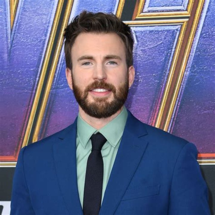
Chris Corning Height, Weight, Net Worth, Age, Birthday, Wikipedia, Who, Nationality, Biography 