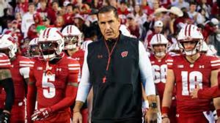 
Luke Fickell Has Six Kids With Wife Amy Goecke And Son Landon Fickell Is Sophomore Offensive Lineman At Cincinnati 