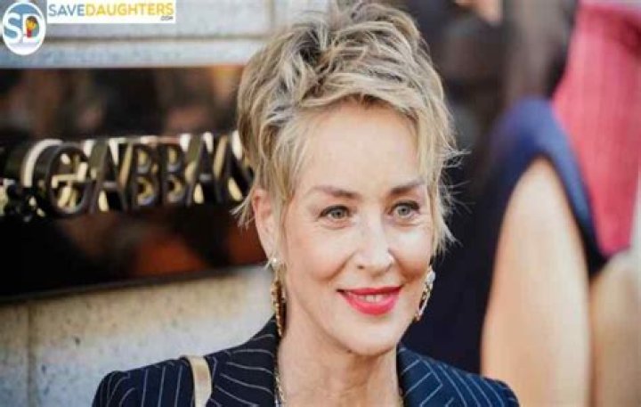 
Mariana Aresta Height, Weight, Net Worth, Age, Wiki, Who, Instagram, Biography 