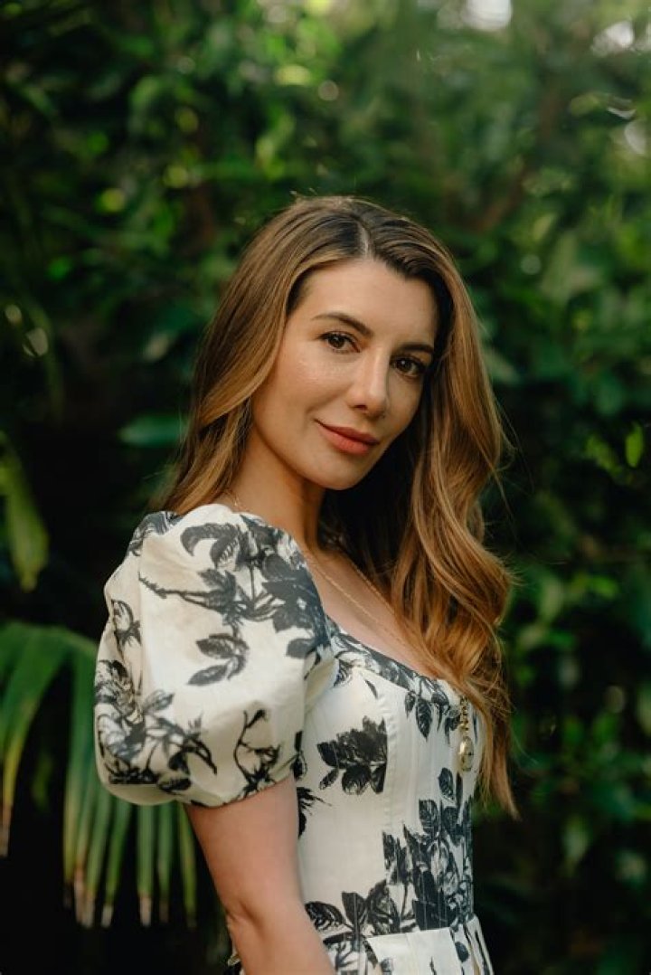 TBS’s Comedy Show Chad Raises Questions As Fans Wonder If It Is A Transgender Story, Actress Nasim Pedrad On Why A Girl Is Playing The Role