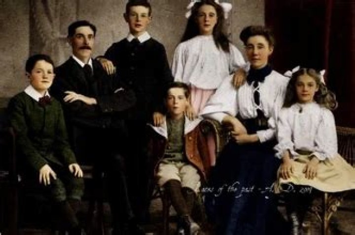 
Who Are Kiyaunta Goodwin Parents? Everything To Know About The Kentucky OT 