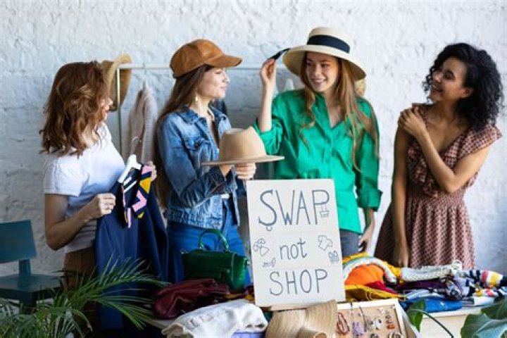 Who Is Bobby Idles? Details On The Swap Shop Cast With An Antique Shop Paired With Jason Deel