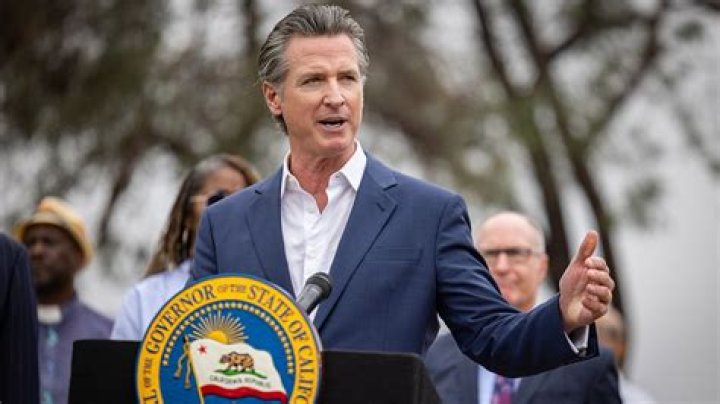 
Who Plays The Governor On Yellowstone? How Old is The Governor on Yellowstone? 